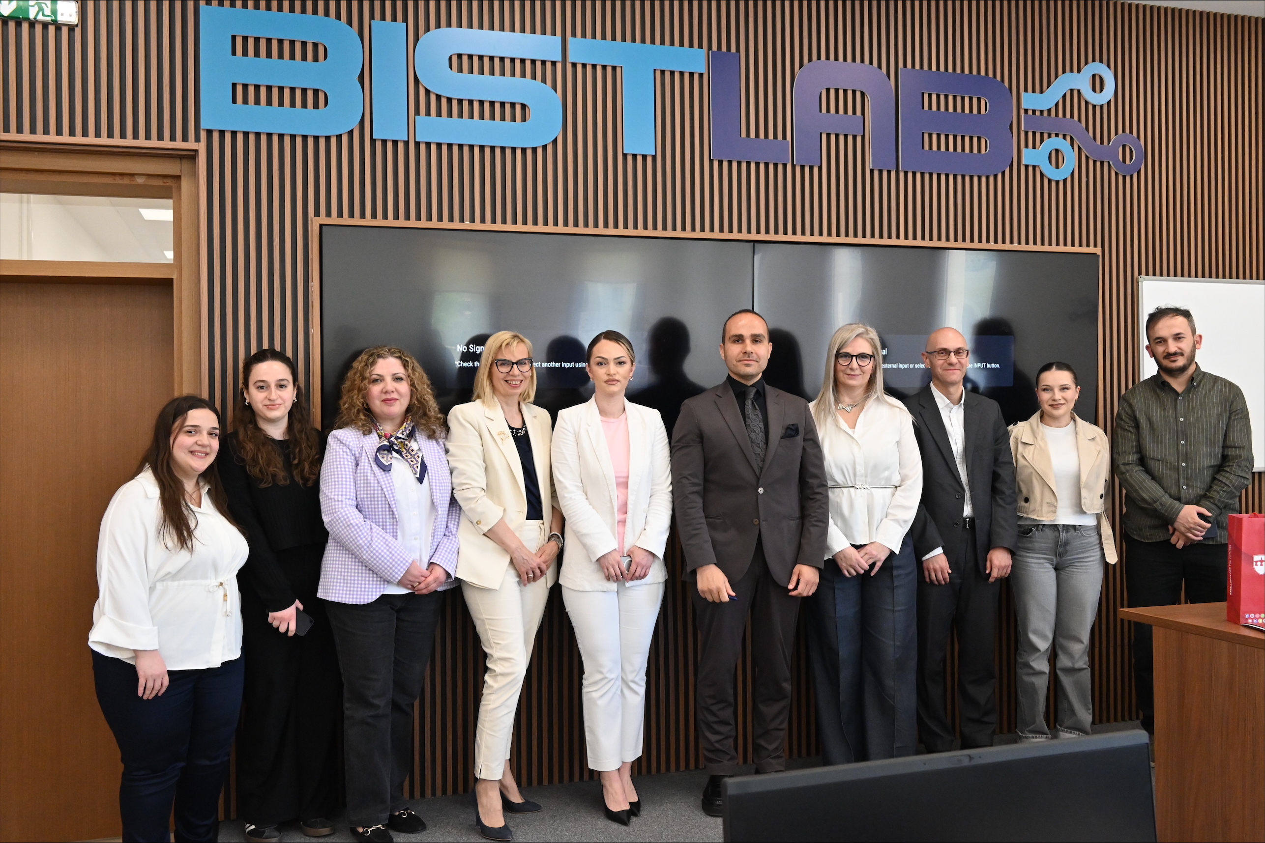 IBU Strengthens Financial Education Through BISTLAB Workshop on Insurance and Regulatory Practice